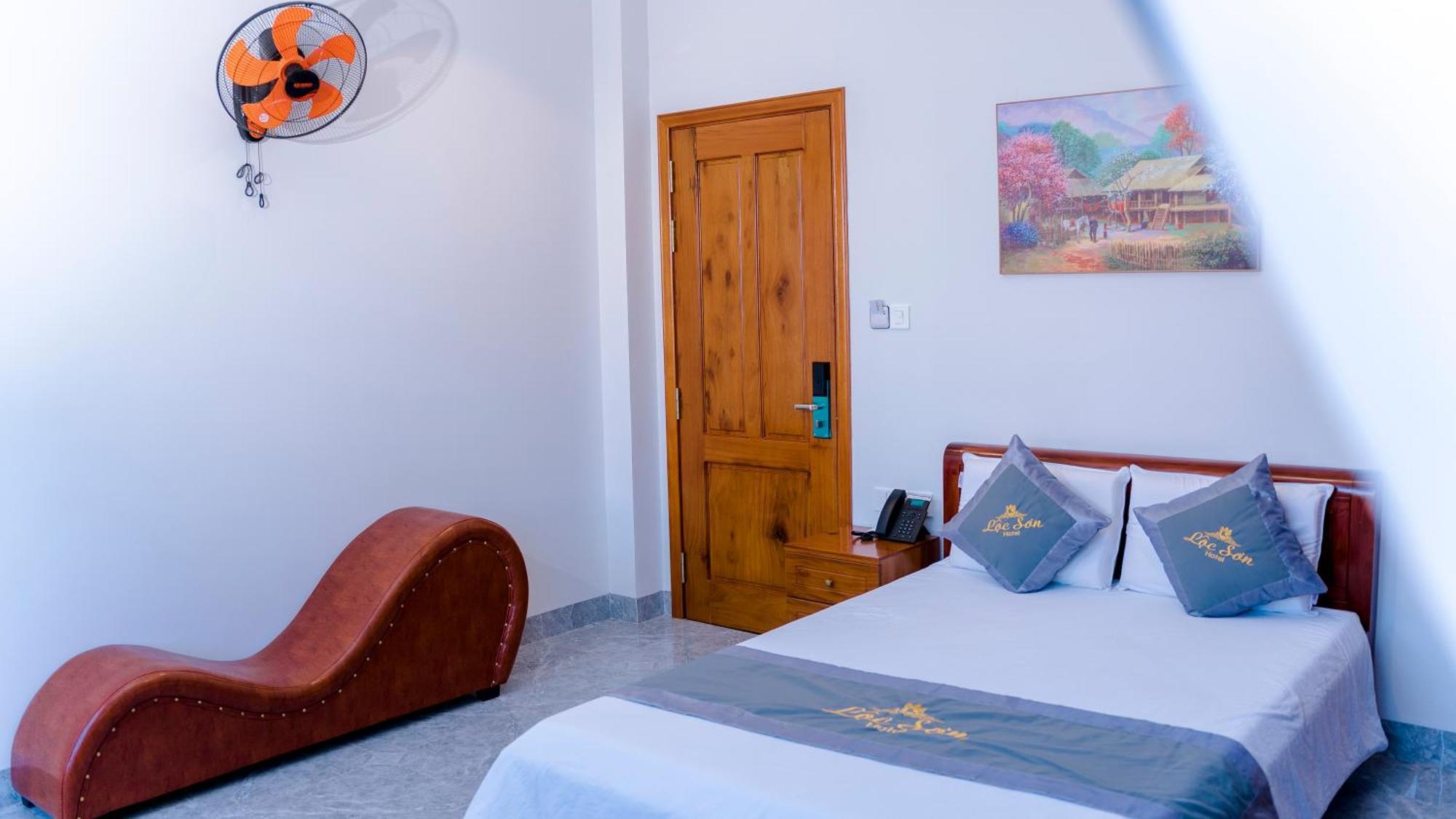 Loc Son Hotel Buon Ma Thuot Εξωτερικό φωτογραφία